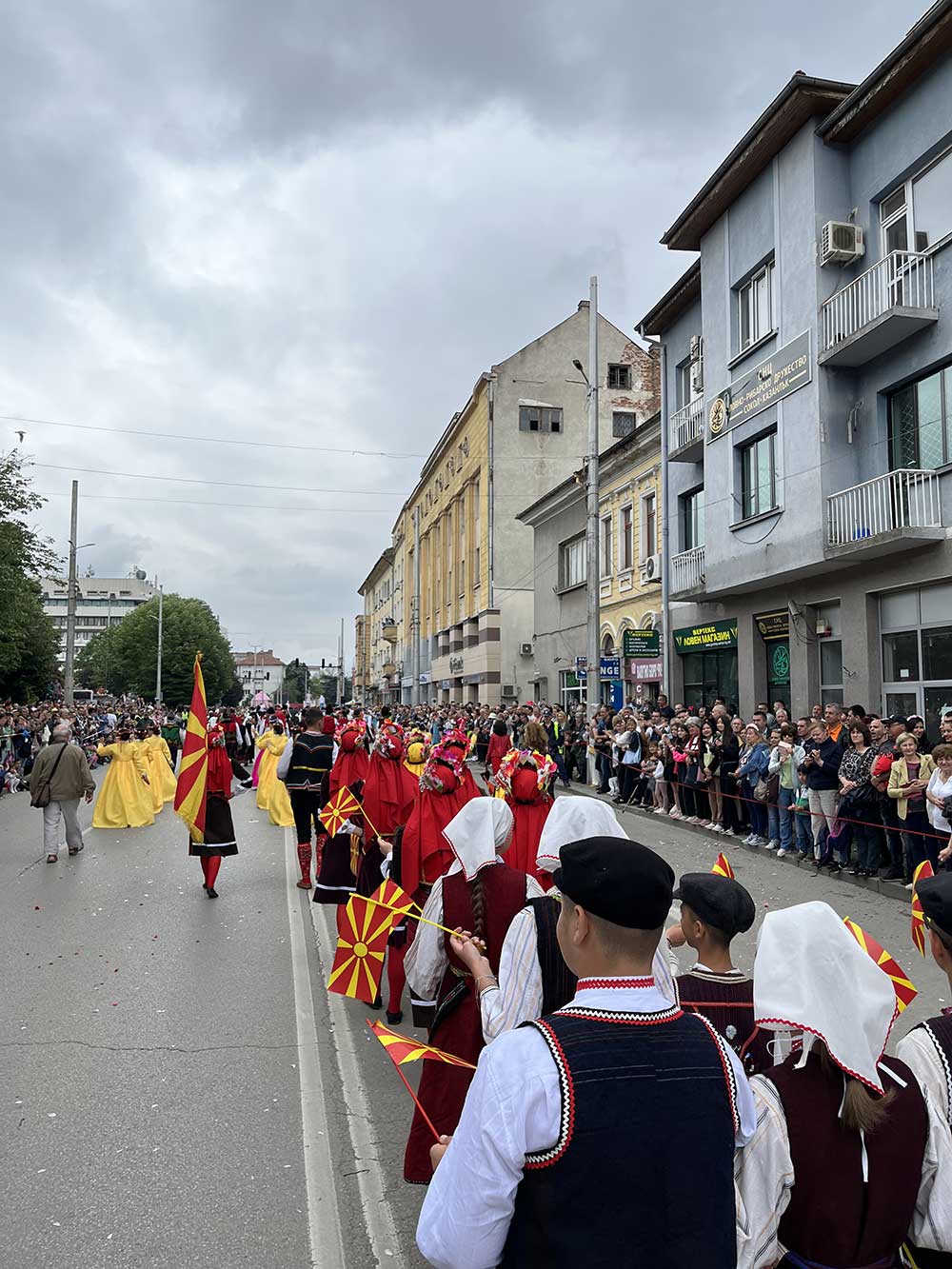 Дефиле на фестивал на розата во Казанлк, Бугарија